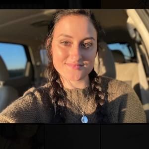 Meet your Posher, Sara